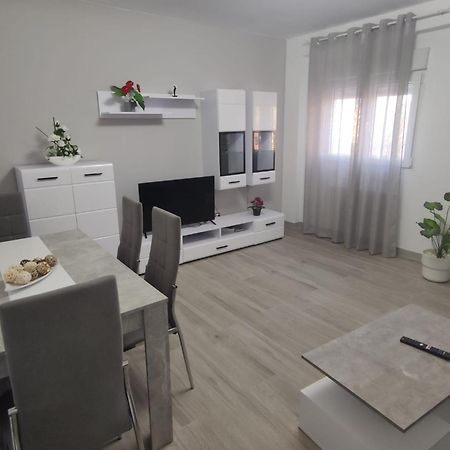 Apartamento Con Jacuzzi El Rincon De Las Delicias Zaragoza Eksteriør billede