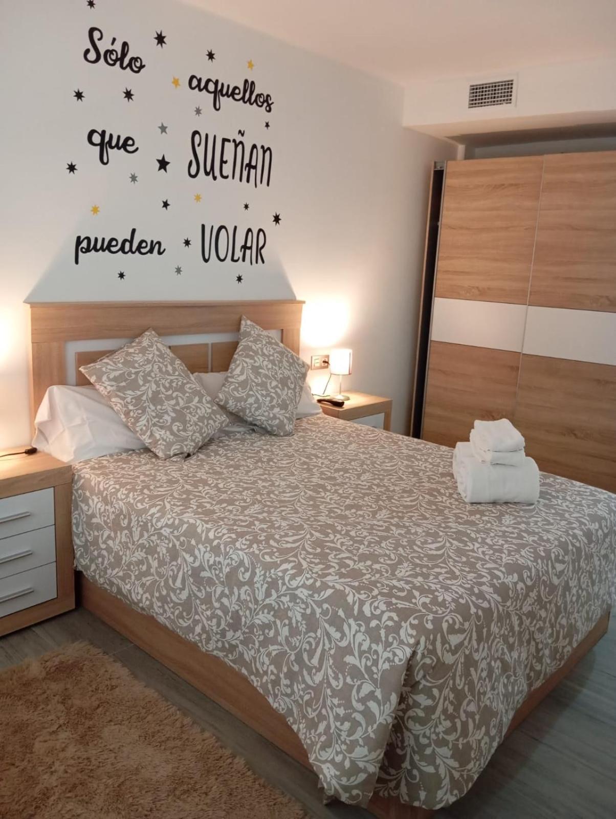 Apartamento Con Jacuzzi El Rincon De Las Delicias Zaragoza Eksteriør billede